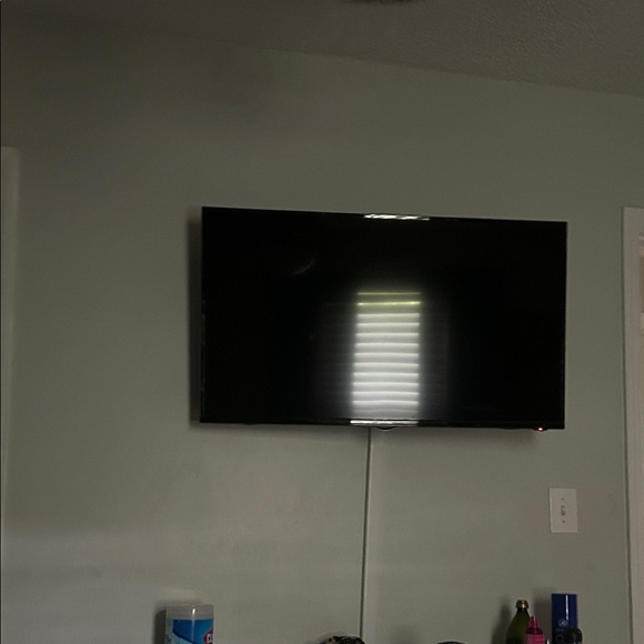 Roku Black Flat Screen TV